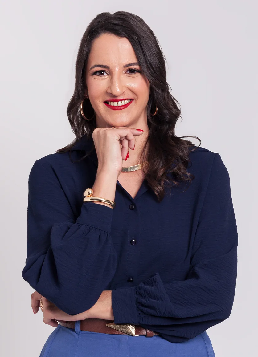 Mayara Balbinot em retrato profissional